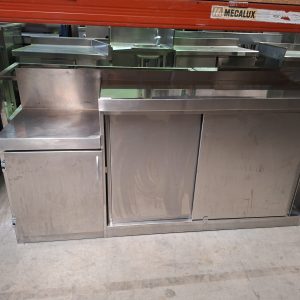 MESA TRABAJO ACERO PUERTAS CORREDERAS
