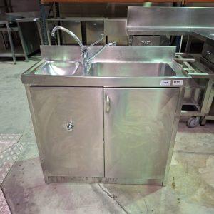 FREGADERO CON POZA Y LAVAMANOS